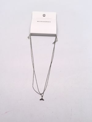 Un magnifique collier en argent froid rond en alliage de 0,2 cm pour les femmes.