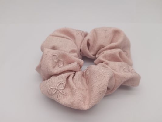 Accessoires de cheveux en tissu rose pour toutes les occasions