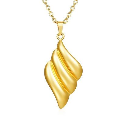 Un magnifique collier pour les dames d'or