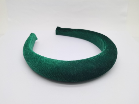 La bande de coiffure polyvalente avec un design de base dans les accessoires de cheveux en tissu vert