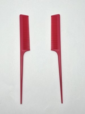 Peignes à grattoirs de différentes formes pour les accessoires capillaires polyvalents