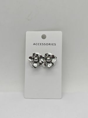 Boucles d'oreilles en argent ovale intemporelle pour occasions quotidiennes ou formelles