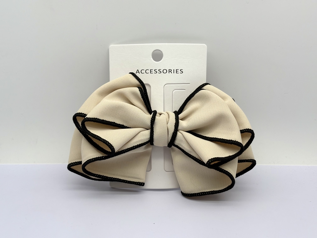 Barrette à nœud crème à la mode avec différentes options de couleurs