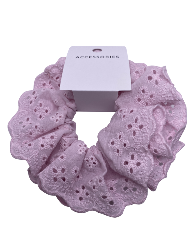 Des pinces à cheveux pour enfants avec des motifs de papillons à arc de fleurs